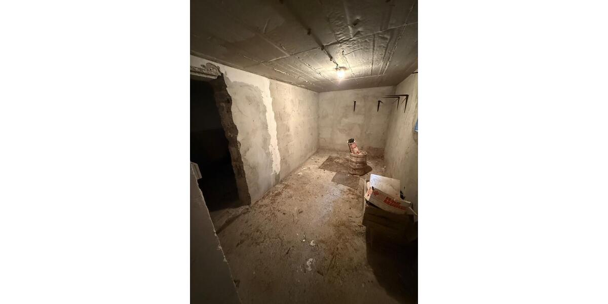 Einfamilienhaus Nümbrecht - 7 Zimmer, 132 m&sup2;, 179.000&euro; | Angebot:27288888
