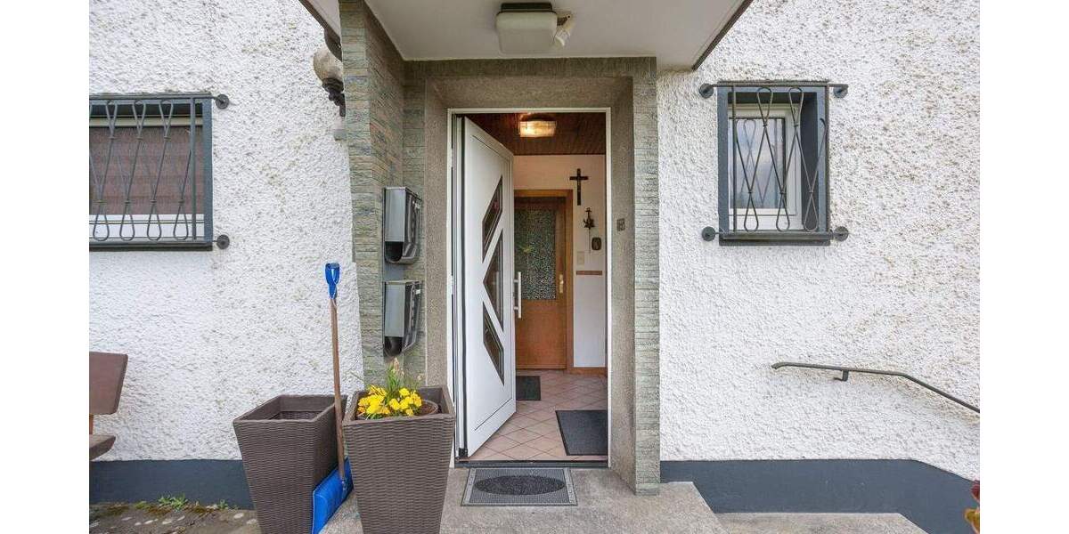 Mehrfamilienhaus, Wohnhaus Lüdenscheid Othlinghausen - 382.500&euro; | Angebot:25688970