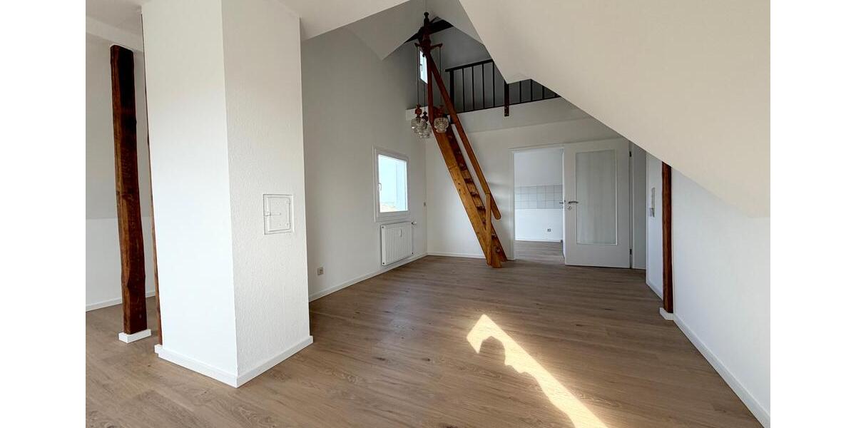 Dachgeschoßwohnung Wissen - 2 Zimmer, 91 m&sup2;, 800&euro; | Angebot:26544360