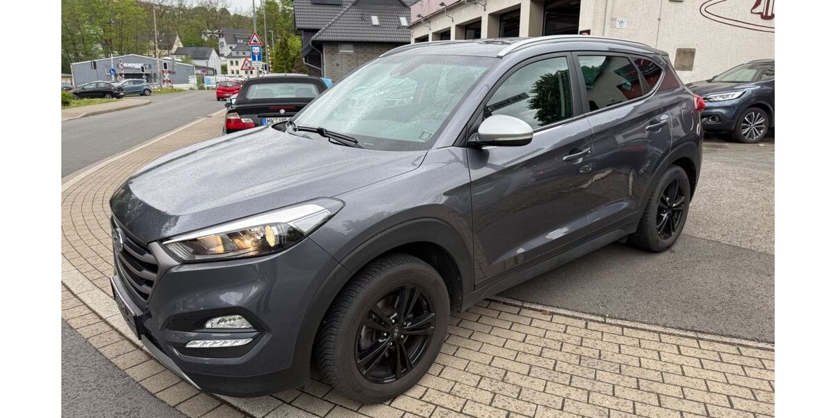 Hyundai TUCSON 61.000 km 16.499 &euro; Lüdenscheid 58515