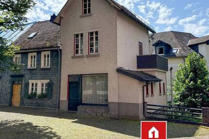 Haus Wissen - 6 Zimmer, 186 m&sup2;, 175.000&euro; | Angebot:25738109