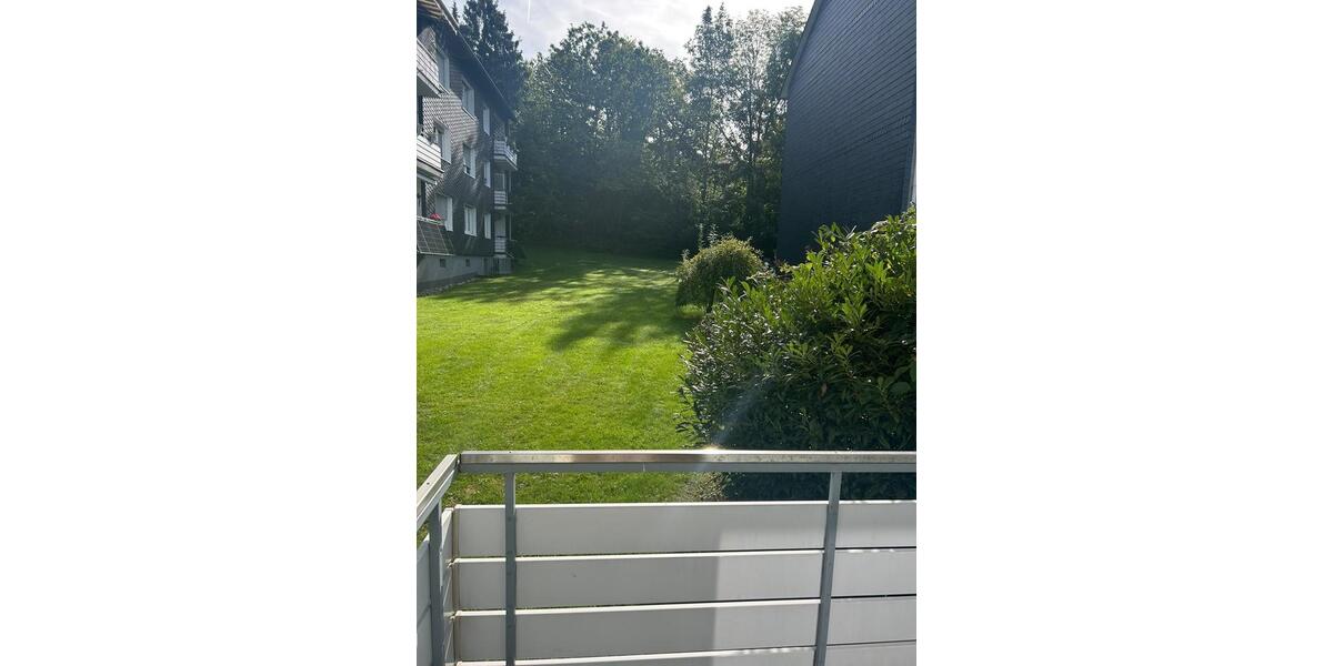 Hochparterre Wermelskirchen - 2 Zimmer, 72 m&sup2;, 700&euro; | Angebot:27587162