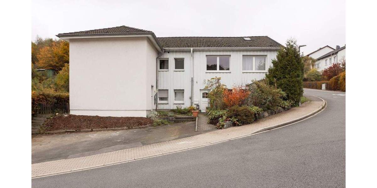Mehrfamilienhaus, Wohnhaus Lüdenscheid Stüttinghausen - 9 Zimmer, 349 m&sup2;, 399.000&euro; | Angebot:26117799