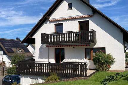 Haus Engelskirchen Ründeroth - 5 Zimmer, 132 m&sup2;, 375.000&euro; | Angebot:25660654