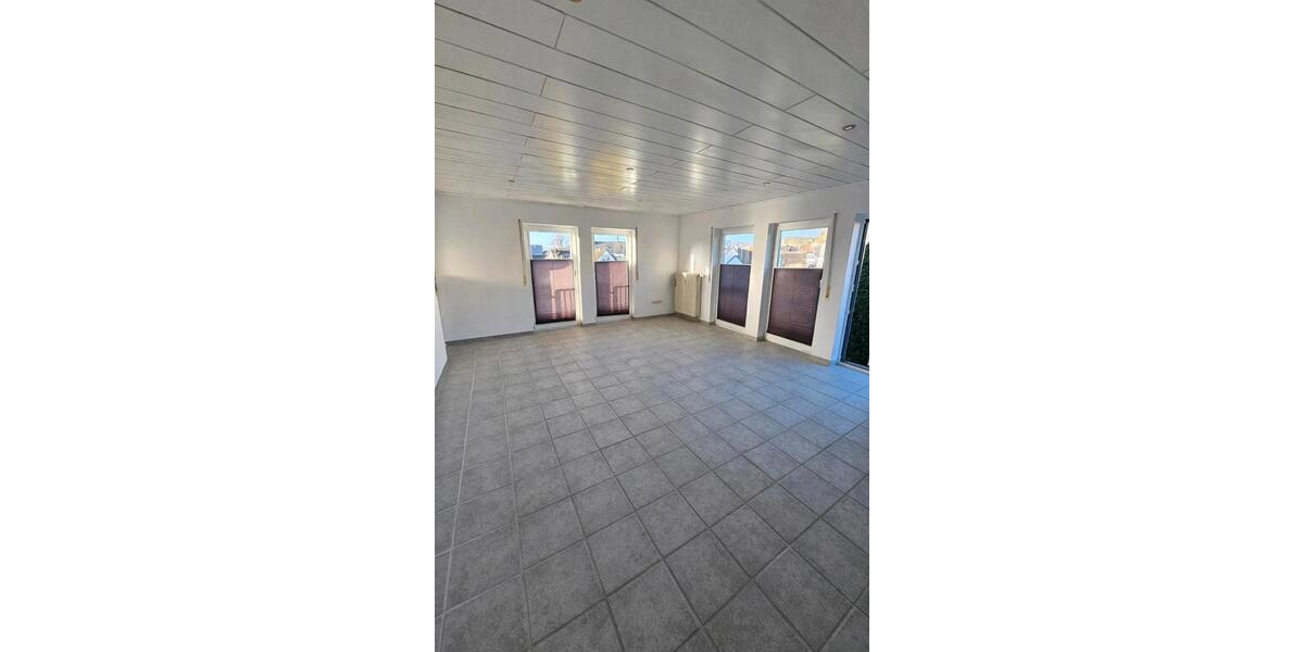 Erdgeschoßwohnung Attendorn - 3 Zimmer, 96 m&sup2;, 229.000&euro; | Angebot:25352158