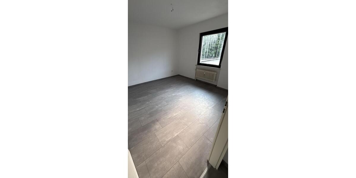 Etagenwohnung Plettenberg - 2 Zimmer, 51 m&sup2;, 350&euro; | Angebot:25858674