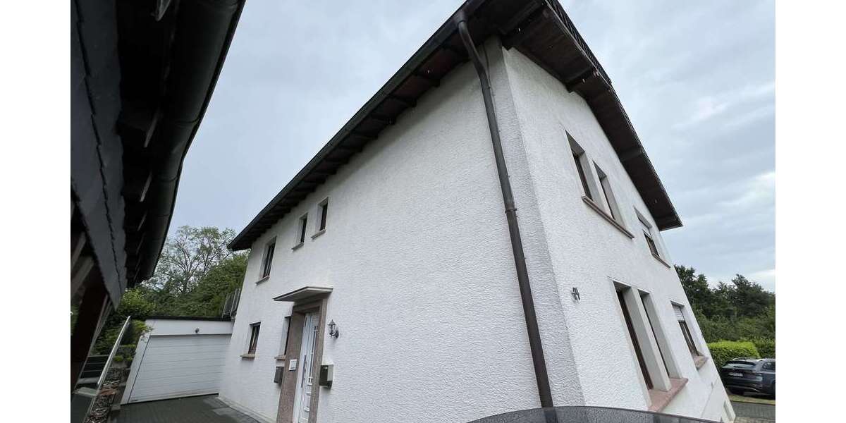 Einfamilienhaus Lindlar - 7 Zimmer, 145 m&sup2;, 395.000&euro; | Angebot:27086002