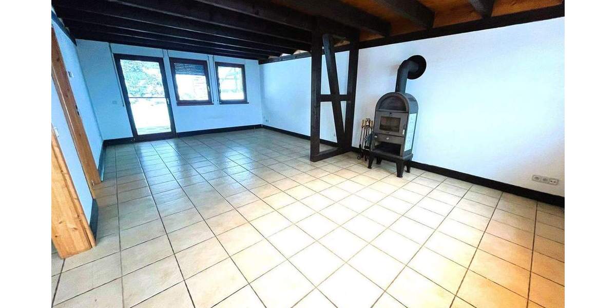 Einfamilienhaus Wiehl - 4 Zimmer, 152 m&sup2;, 349.000&euro; | Angebot:25796901