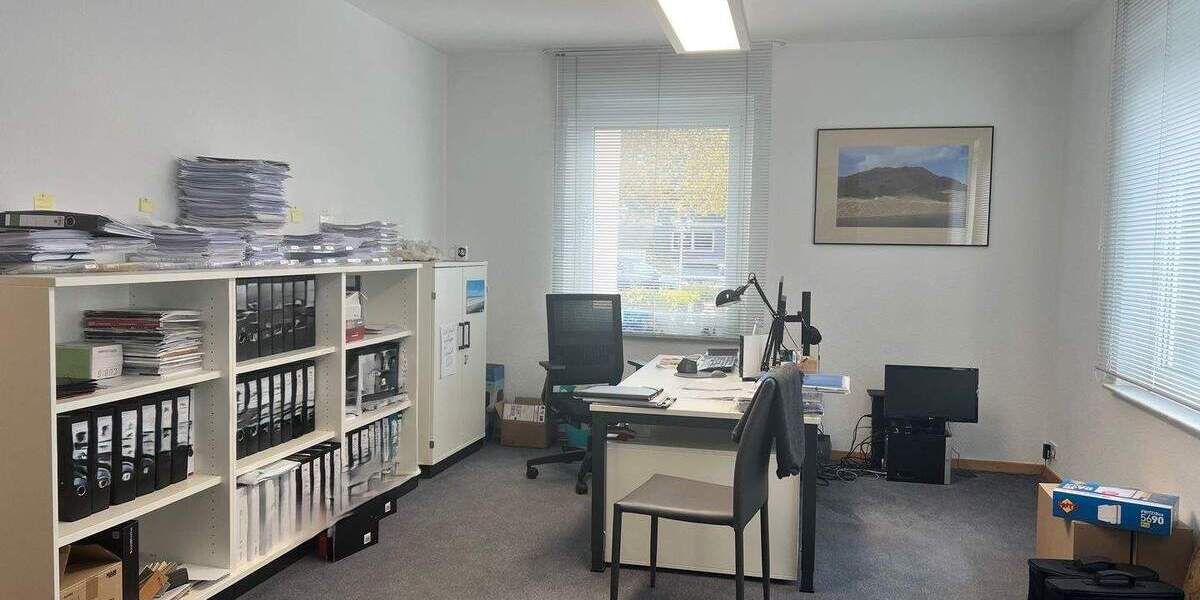 Gewerbeobjekt Engelskirchen - 4 Zimmer, 103 m&sup2;, 775&euro; | Angebot:26702702