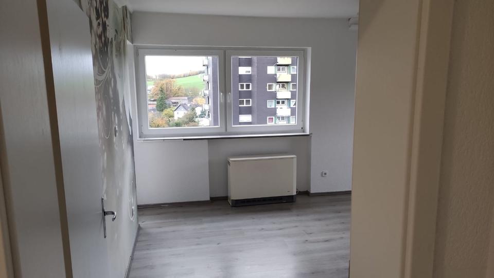 Etagenwohnung Gummersbach Hepel - 3 Zimmer, 73 m&sup2;, 900&euro; | Angebot:26044682