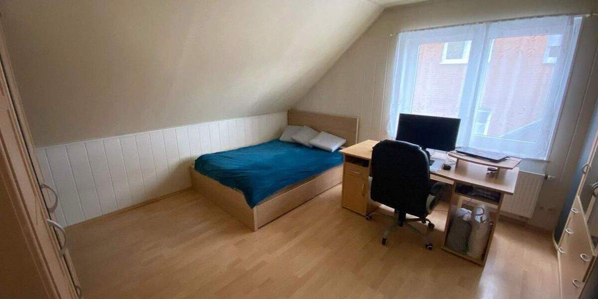 Einfamilienhaus Waldbröl - 6 Zimmer, 126 m&sup2;, 399.000&euro; | Angebot:25724184