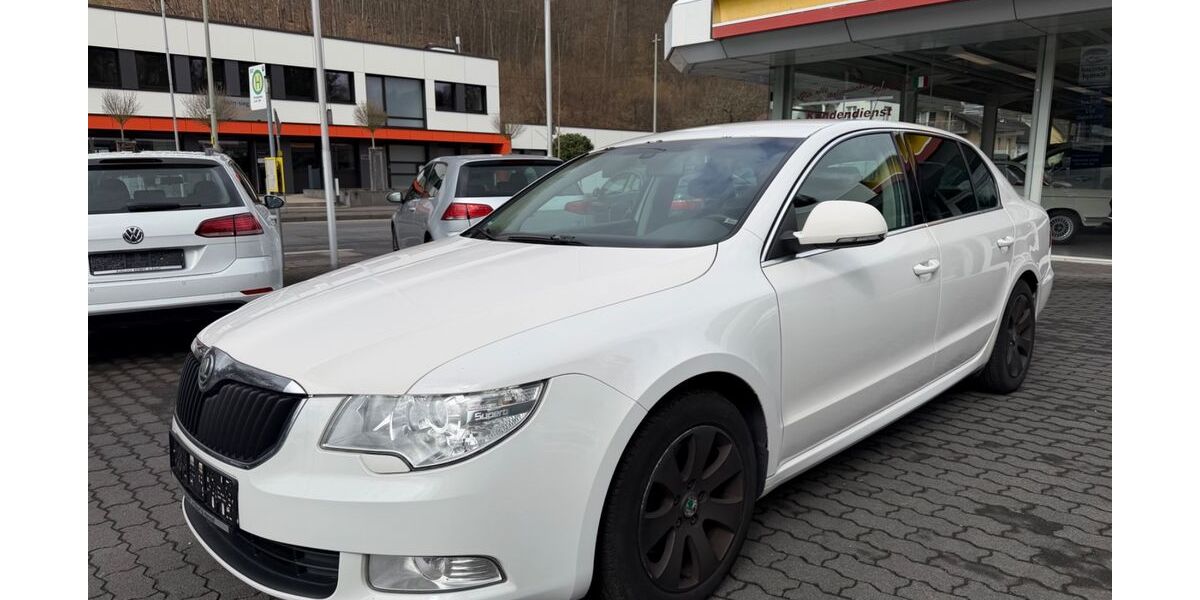 Skoda Superb 326.000 km 2.990 &euro; Eitorf 53783