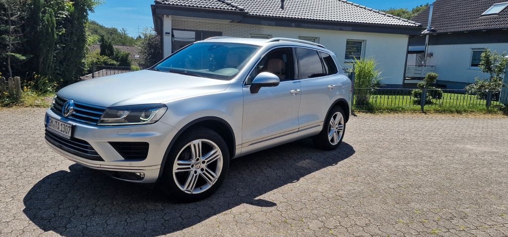 VW Touareg 152.000 km 22.500 &euro; Hückeswagen 42499