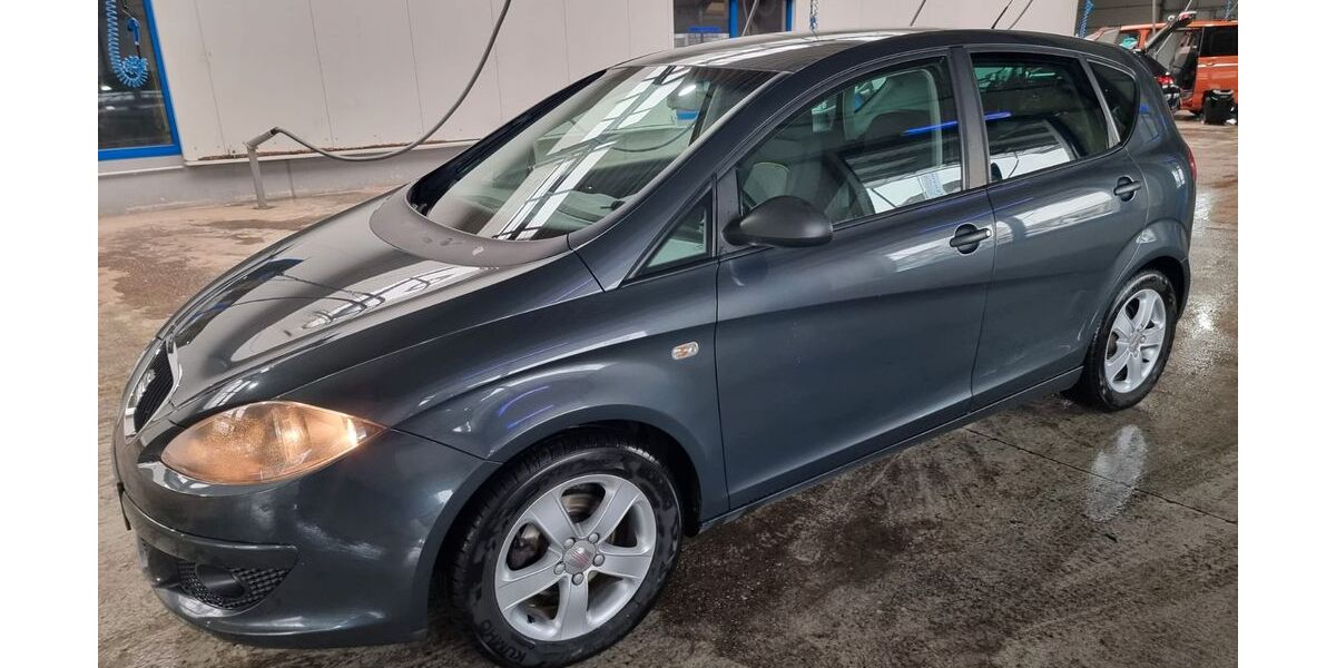 Seat Altea 143.000 km 3.000 &euro; Hückeswagen 42499