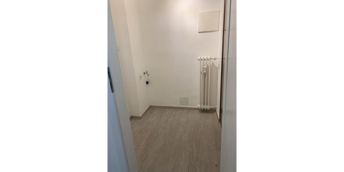 Erdgeschoßwohnung Gummersbach Berstig Süd - 1 Zimmer, 31 m&sup2;, 425&euro; | Angebot:26194880
