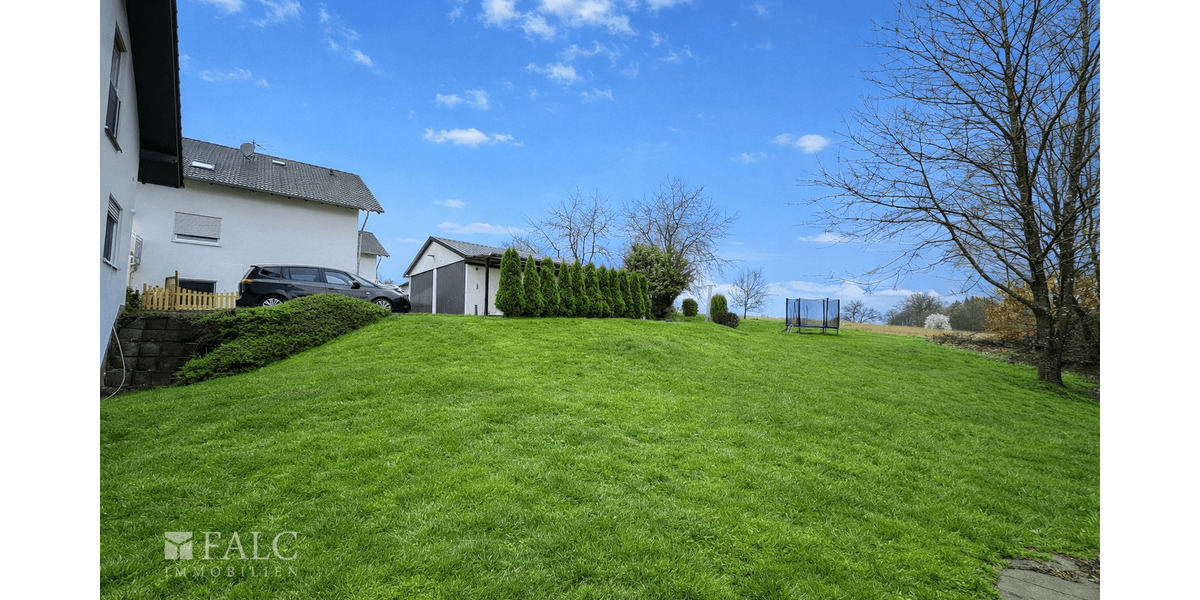 Etagenwohnung Ruppichteroth Schönenberg - 5 Zimmer, 143 m&sup2;, 319.000&euro; | Angebot:25864944