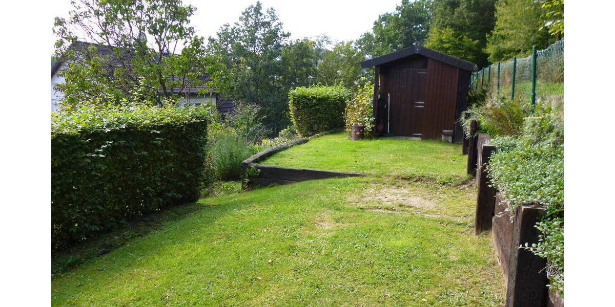 Einfamilienhaus Gummersbach Vollmerhausen - 8 Zimmer, 140 m&sup2;, 545.000&euro; | Angebot:26092505