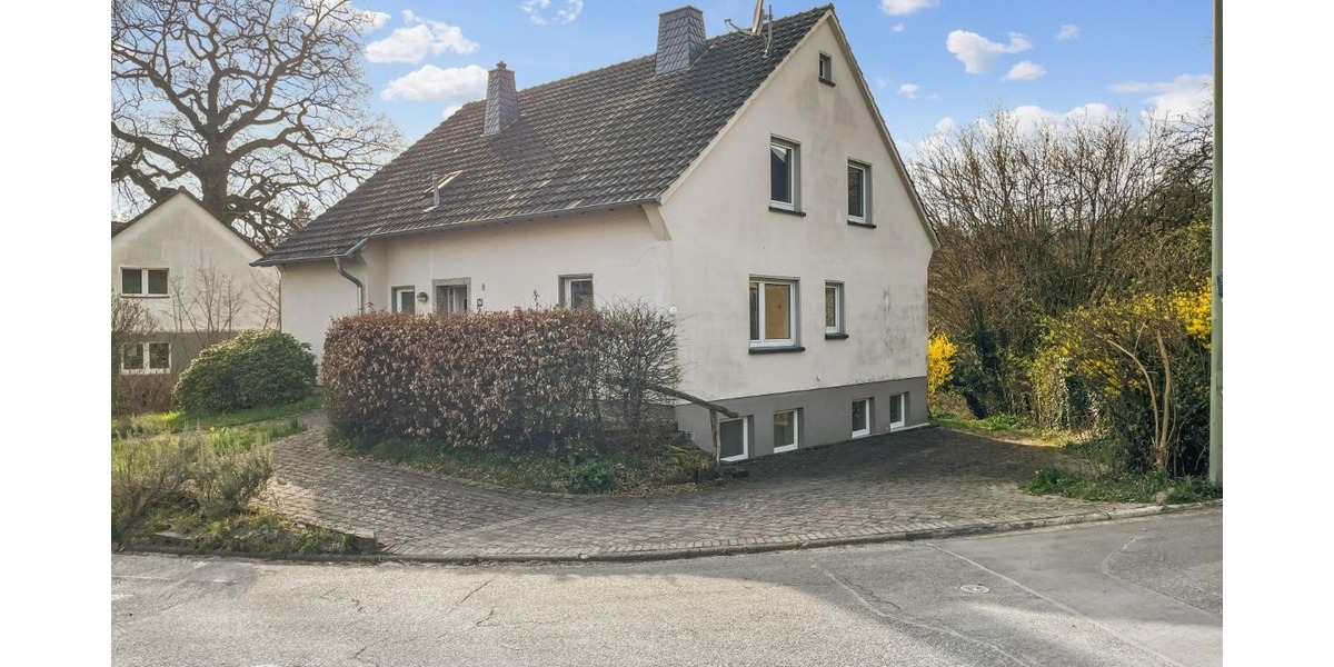 Zentral, ruhig ,individuell: Gestalten Sie Ihr Familienglück nach eigenen Wünschen - Einfamilienhaus Windeck Schladern | Angebot:26030671