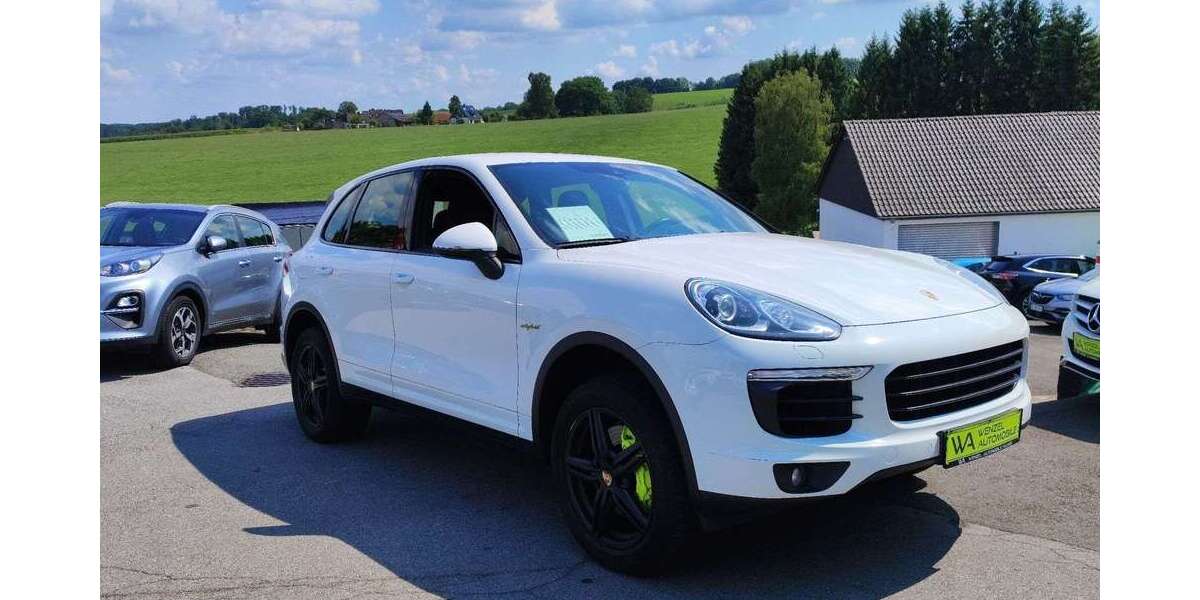 Porsche Cayenne 164.828 km 27.995 &euro; Halver 58553