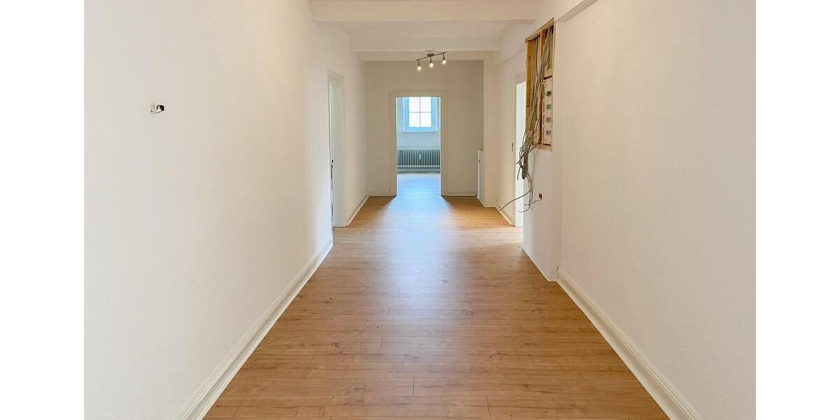Dachgeschoßwohnung Morsbach - 4 Zimmer, 155 m&sup2;, 950&euro; | Angebot:23181341