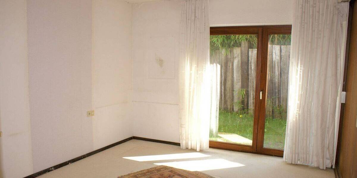 Mehrfamilienhaus, Wohnhaus Ruppichteroth - 9 Zimmer, 279 m&sup2;, 333.000&euro; | Angebot:25742820