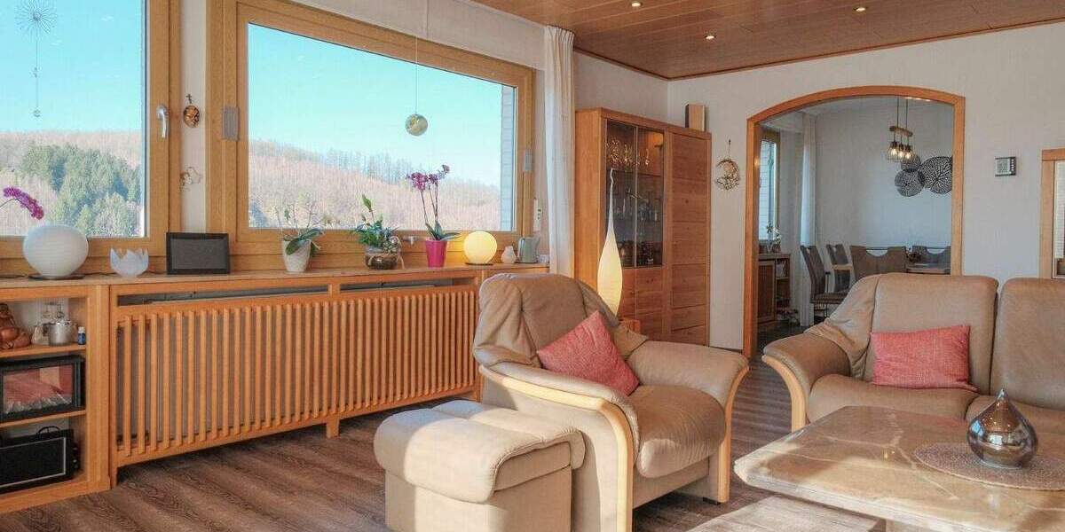 Einfamilienhaus Engelskirchen Ründeroth - 6 Zimmer, 140 m&sup2;, 465.000&euro; | Angebot:25814027