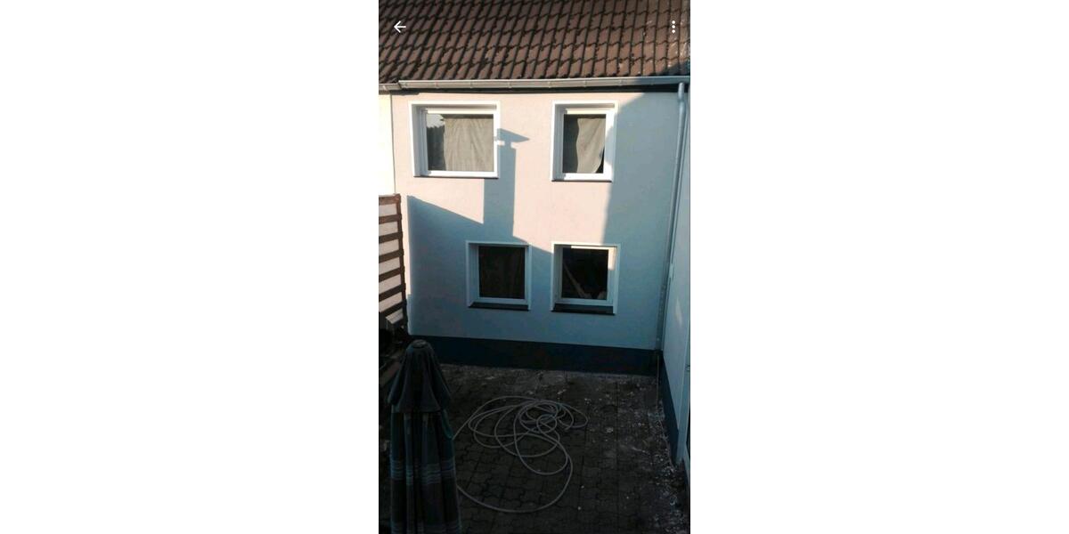 Reihenhaus Wiehl - 6 Zimmer, 150 m&sup2;, 180.000&euro; | Angebot:25882599