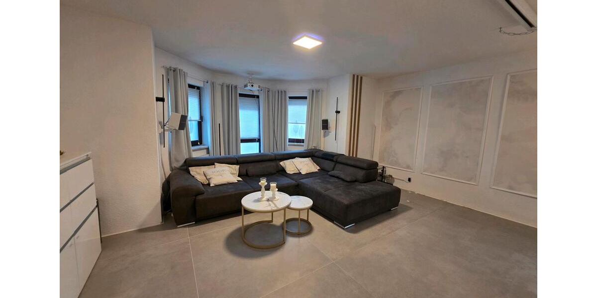 Einfamilienhaus Kierspe - 9 Zimmer, 215 m&sup2;, 529.000&euro; | Angebot:27075117