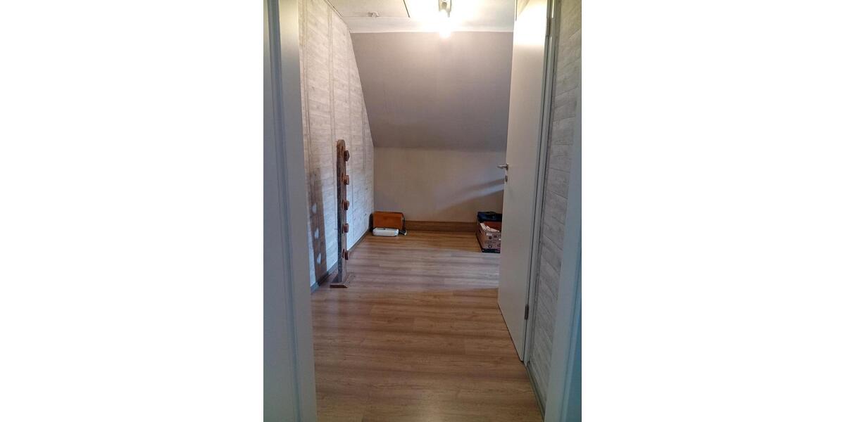 Einfamilienhaus Reichshof - 5 Zimmer, 129 m&sup2;, 280.000&euro; | Angebot:26120874