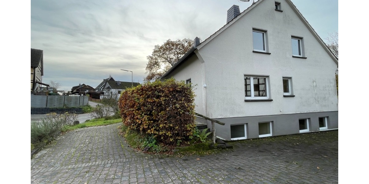 Eigenheim mit viel Wohnfläche für kreative Renovierer - Einfamilienhaus Windeck Schladern | Angebot:26030671