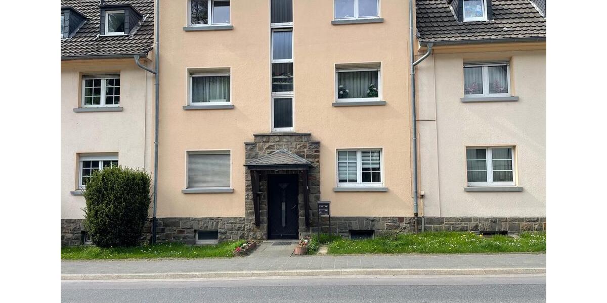 Erdgeschoßwohnung Gummersbach - 3 Zimmer, 57 m&sup2;, 600&euro; | Angebot:27594129
