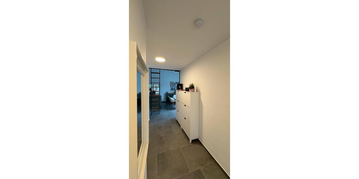 Dachgeschoßwohnung Gummersbach Berstig Süd - 3 Zimmer, 80 m&sup2;, 1.385&euro; | Angebot:27542049