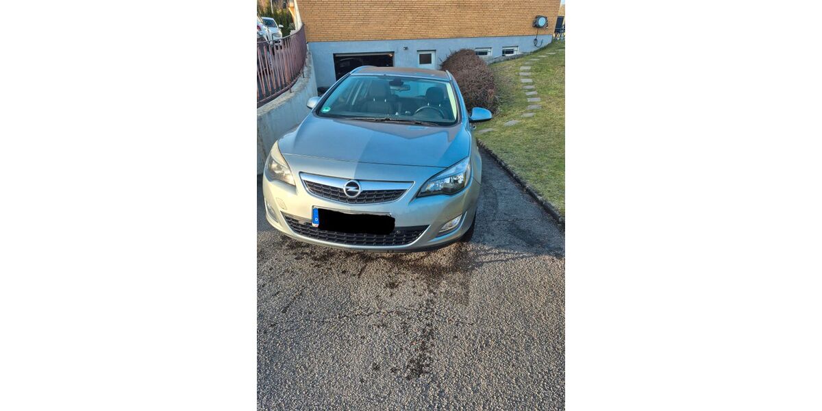 Opel Astra 150.000 km 3.599 &euro; Gummersbach 51647