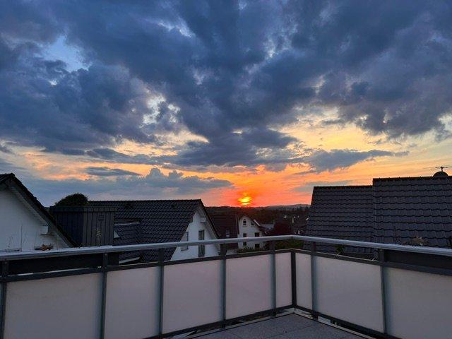 Dachgeschoßwohnung Nümbrecht - 3 Zimmer, 99 m&sup2;, 499.000&euro; | Angebot:27290666
