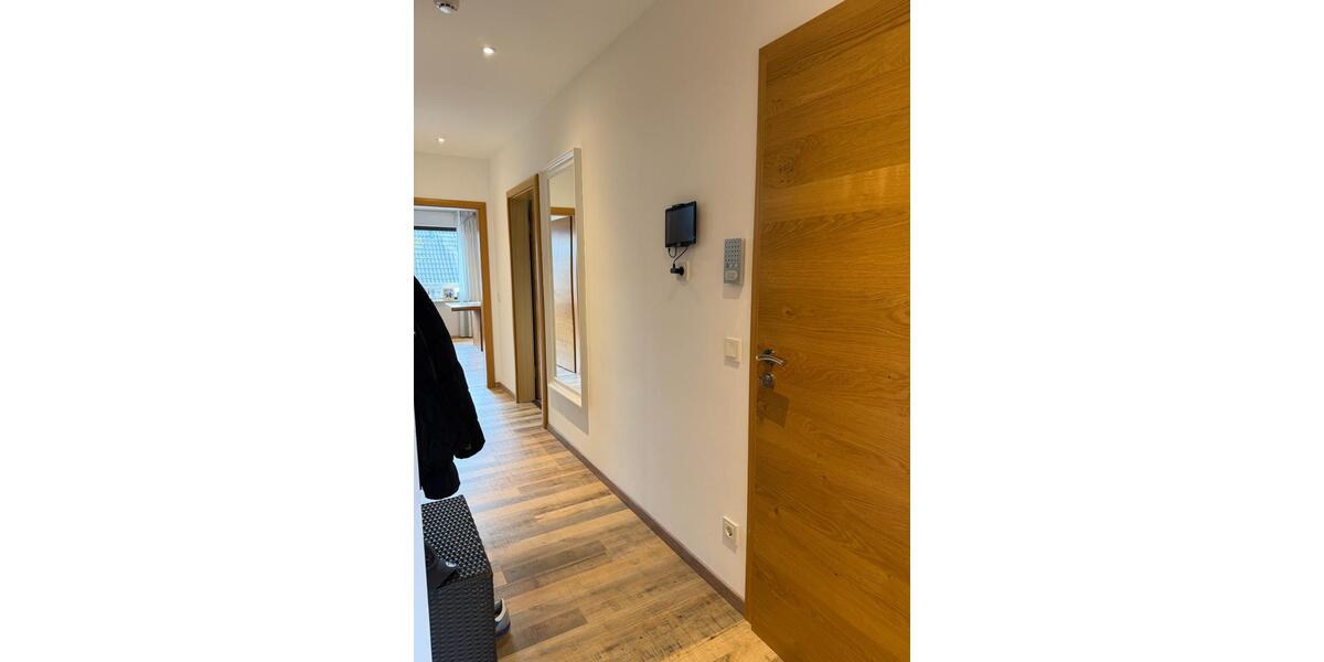 Dachgeschoßwohnung Neunkirchen-Seelscheid Seelscheid - 2 Zimmer, 80 m&sup2;, 900&euro; | Angebot:25330941