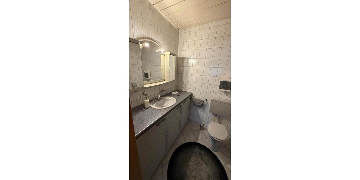 Doppelhaushälfte Waldbröl - 8 Zimmer, 183 m&sup2;, 279.000&euro; | Angebot:27014136