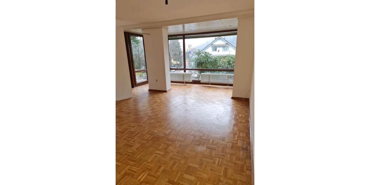 Etagenwohnung Freudenberg - 3 Zimmer, 102 m&sup2;, 816&euro; | Angebot:26111297