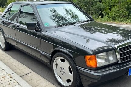 Mercedes-Benz 190 190.000 km 5.900 &euro; Eitorf 53783