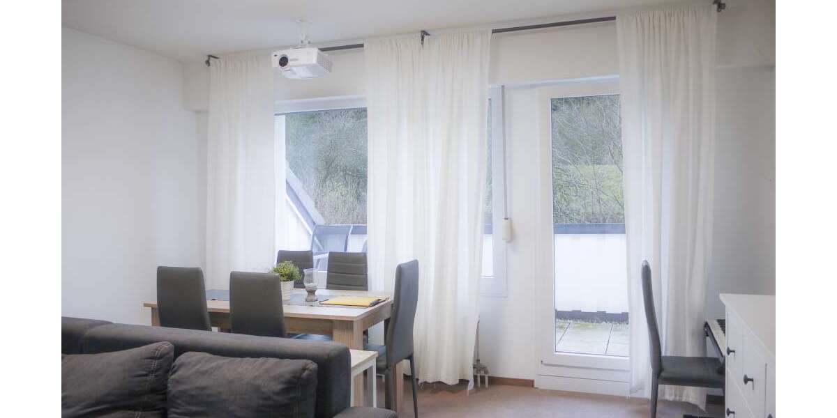 Etagenwohnung Gummersbach - 4 Zimmer, 100 m&sup2;, 800&euro; | Angebot:26821923