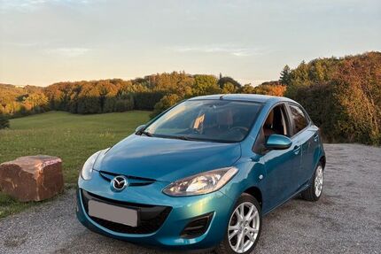 Mazda 2 122.000 km 4.700 &euro; Lüdenscheid 58511