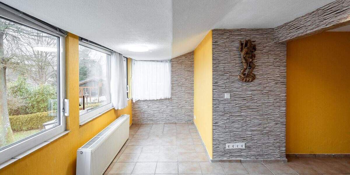 Bungalow Neunkirchen-Seelscheid Hasenbach - 2 Zimmer, 48 m&sup2;, 195.000&euro; | Angebot:25694609