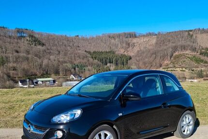 Opel Adam 87.000 km 7.999 &euro; Gummersbach 51645