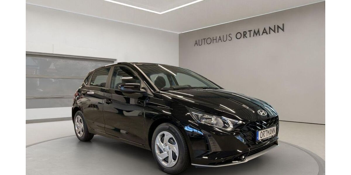 Hyundai i20 3.400 km 21.890 &euro; Wissen 57537