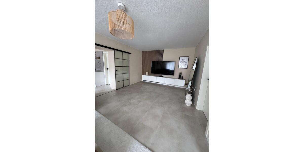 Einfamilienhaus Werdohl - 8 Zimmer, 221 m&sup2;, 349.000&euro; | Angebot:24695271