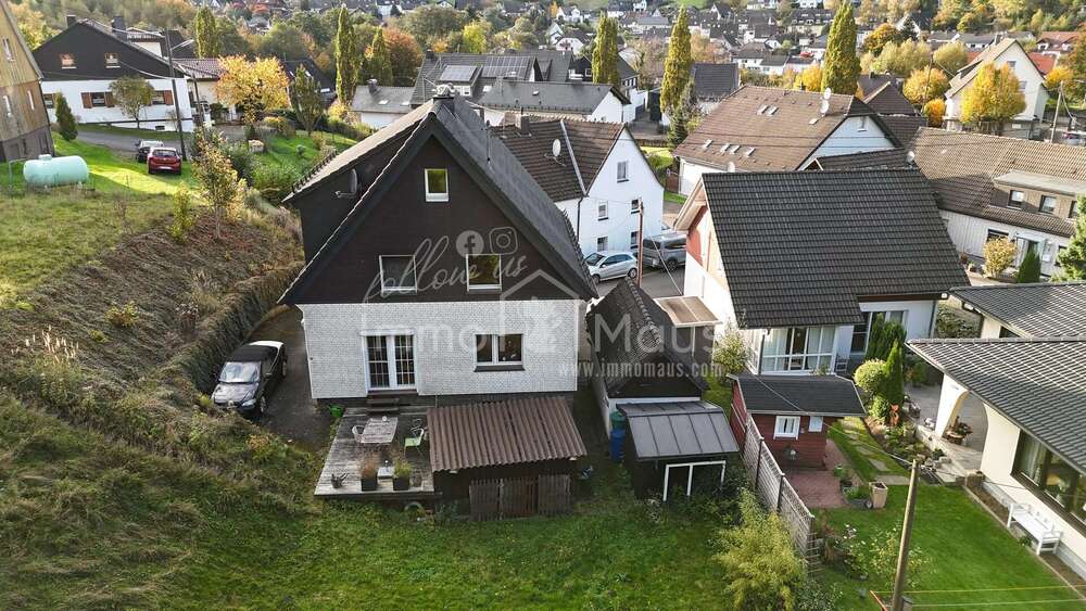 Einfamilienhaus Bergneustadt / Wiedenest Wiedenest - 5 Zimmer, 144 m&sup2;, 299.000&euro; | Angebot:23267580