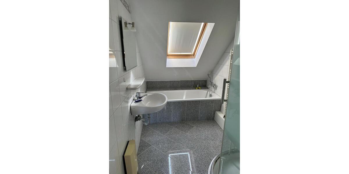 Maisonettenwohnung Engelskirchen - 3 Zimmer, 75 m&sup2;, 770&euro; | Angebot:25901479