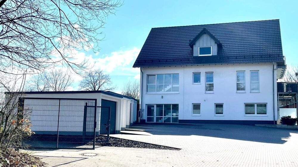 Mehrfamilienhaus, Wohnhaus Drolshagen / Scheda Scheda - 1 Zimmer, 925.000&euro; | Angebot:25688445