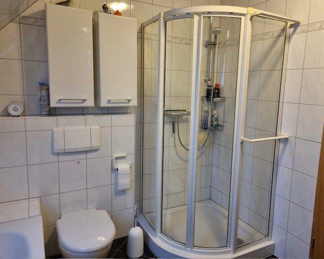 Einfamilienhaus Waldbröl - 10 Zimmer, 200 m&sup2;, 499.000&euro; | Angebot:26399155