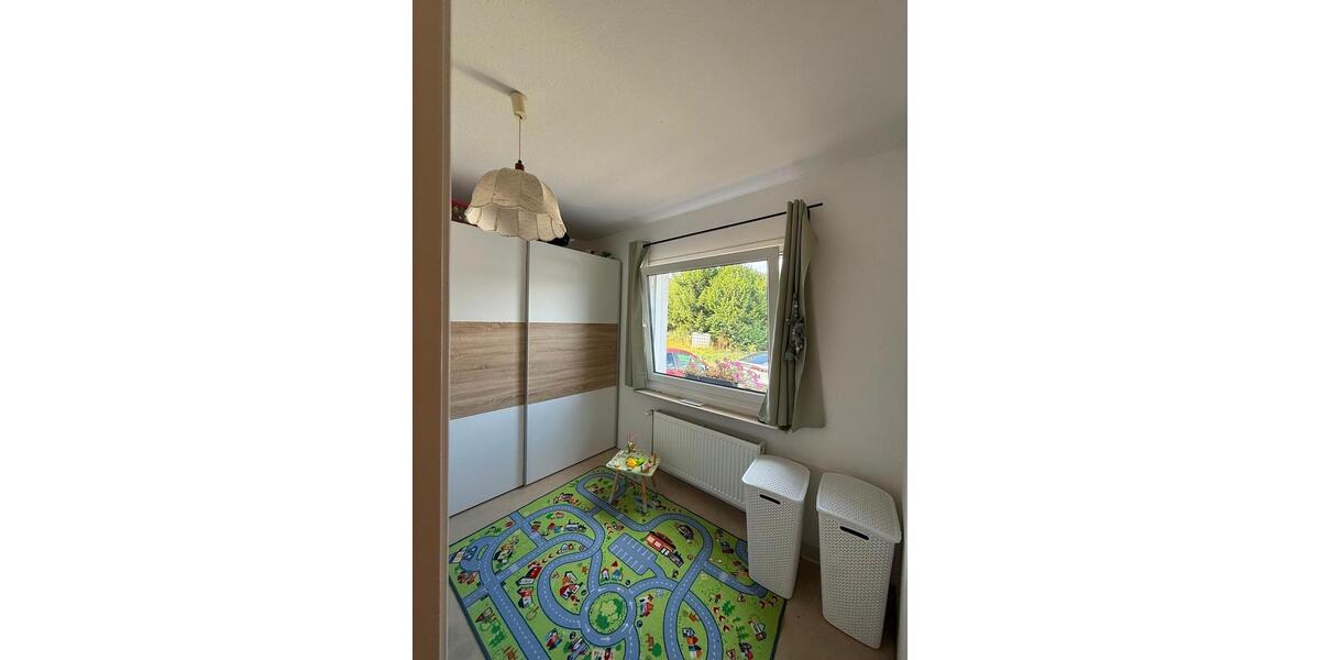 Etagenwohnung Reichshof - 3 Zimmer, 93 m&sup2;, 1.000&euro; | Angebot:27553911
