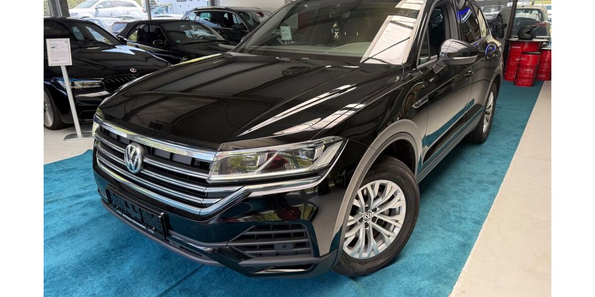 VW Touareg 291.463 km 22.490 &euro; Freudenberg 57258